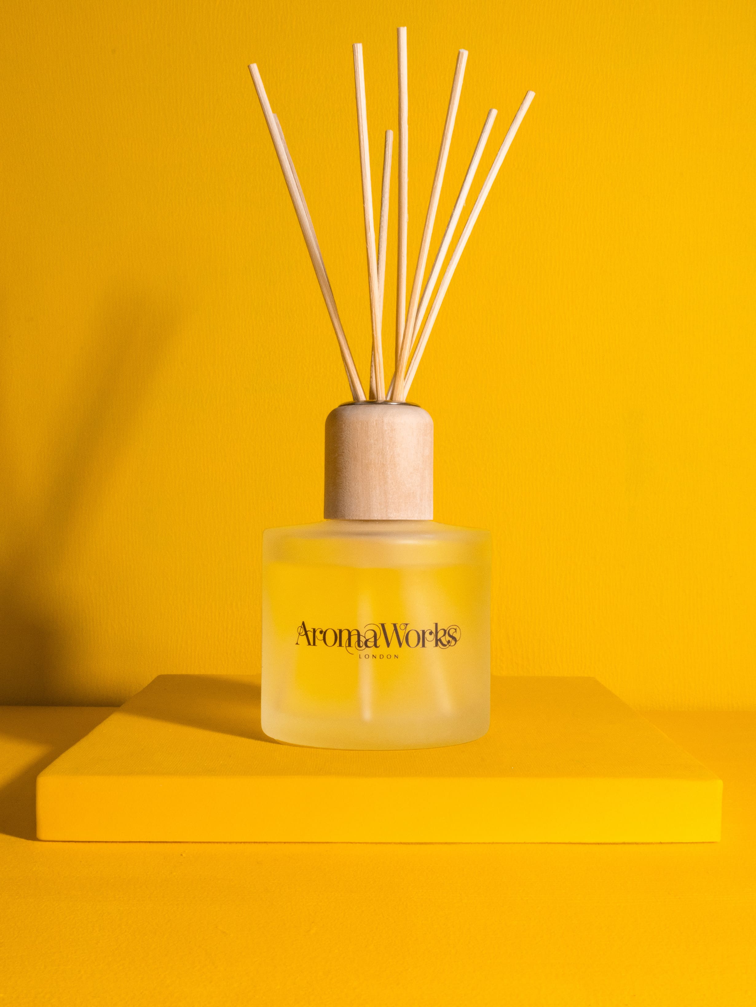 Serenity Reed Diffuser & Essential Oil Bundle