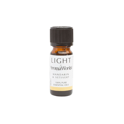 Light Range Mandarin & Vetivert Essential Oil 10ml